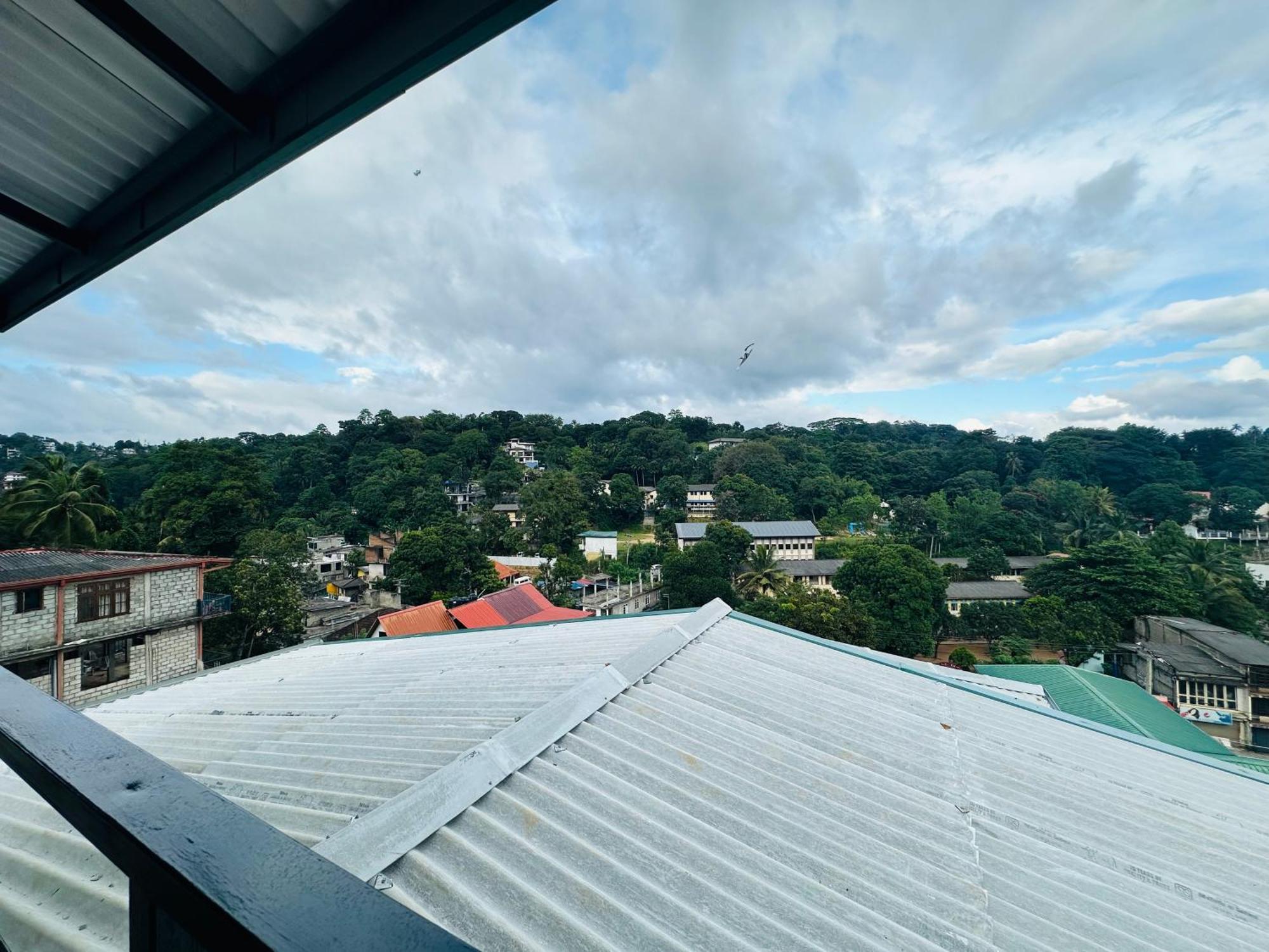 The Sky Tents Kandy Buitenkant foto