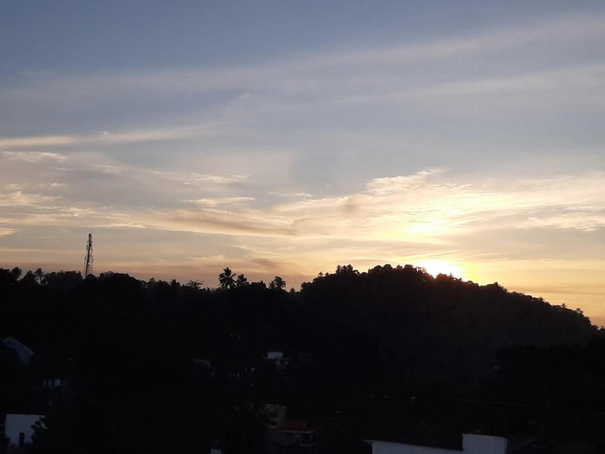 The Sky Tents Kandy Buitenkant foto